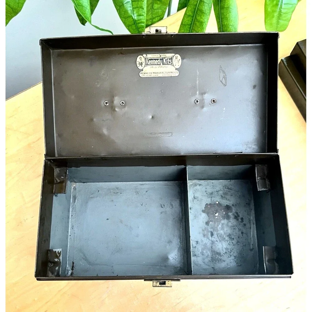 Vintage 1920’s Kennedy Kits Metal Toolbox/Original Trays  Model 12 Dbl Kitty USA